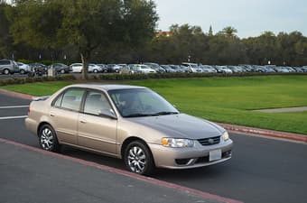 02 Toyota Corolla LE - LOW MILEAGE - clean title - $5000 (Palo Alto) 3