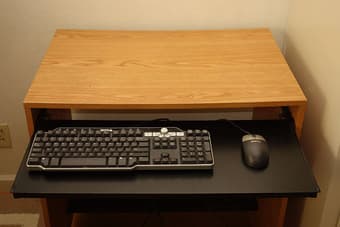 Compact Computer Desk with Pull-Out Keyboard Tray 1