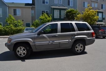 1999 Jeep Grand Cherokee - $4,900 1