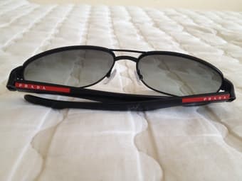 PRADA SUNGLASSES BRAND NEW NEVER USED 3