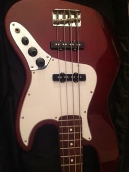 Fender Jazz Bass - $500 1