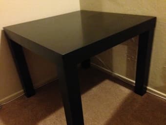 MOCHA COFFEE TABLE FOR SALE $10 1