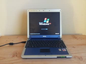 Dell Inspieron 300m 2