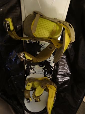 K2 Ambush Snowboard 169 + Burton Bindings + Boots + Dakine Case 2