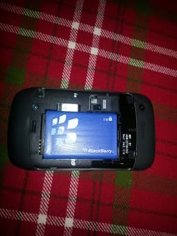Unlocked BlackBerry Curve 8520 (Black, almost new, WiFi) SmartPhone ! 2