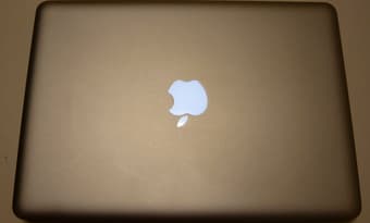 13" MacBook Pro and LCD monitor in GREAT condition 1