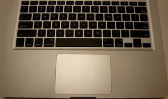 13" MacBook Pro and LCD monitor in GREAT condition 2