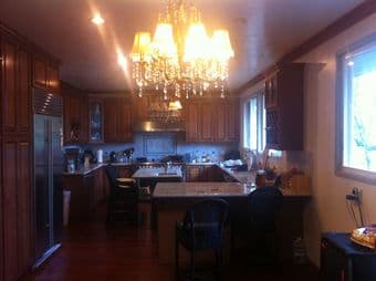Room in awesome 7bedroom/6.5bathroom house 15/03/13 - 08/04/13 $1000 1