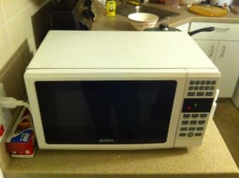Microwave for sell: $25 1