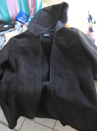 Womens BKE Jeans, size 26/27, NEW guess shorts size 26, black coat 3