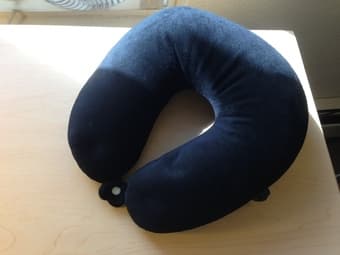 Airplane pillow 1
