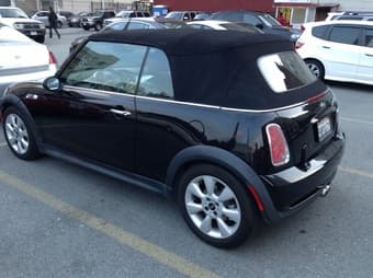 2005 beautiful black Mini Cooper S, only $11,500 3