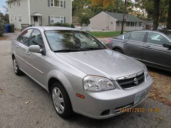 2007 Suzuki Forenza (61k miles, manual, excellent gas mileage) - $4750 1