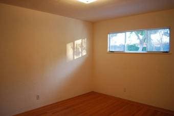 $1850 / 2br - Like a Single Family House - Ready to Move In! 1