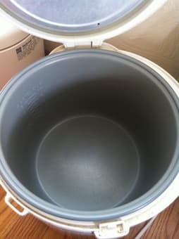 $20 up to 10 cups rice cooker 2