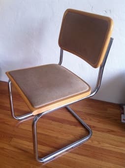 $5 Chair 1
