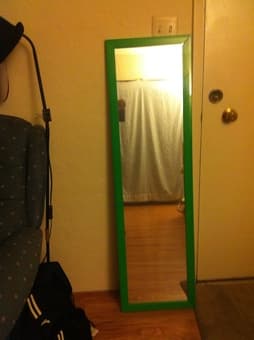 $8 mirror 1
