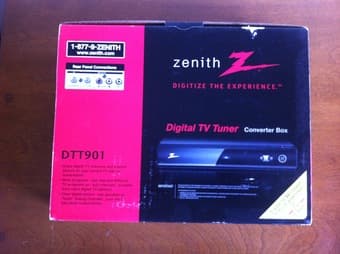 Like-new digital TV converter box, still in original packaging 1