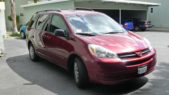 2005 sienna LE $8500 2