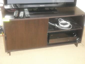 Plasma TV, TV stand, 7.1 audio system and 2 speakers stands –1150!! 2