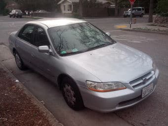 1998 Honda Accord LX, Automatic Transmission($4400) 1