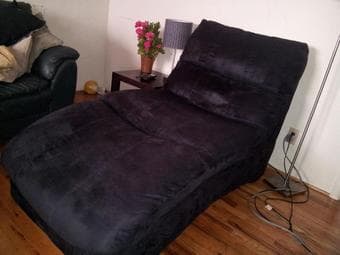 black microfiber/suede chaise longue 3