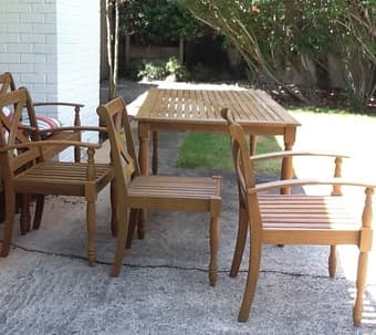 Wood outdoor dining TABLE and 4 CHAIRS: Set $400 2