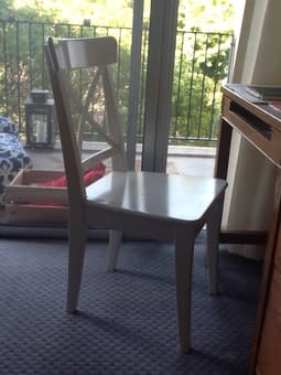White chair 1