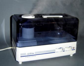 Ultrasonic humidifier - $20 1