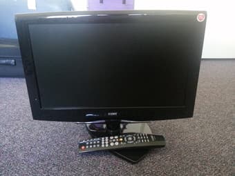 COBY 19" LCD DVD TV 1
