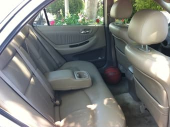 Honda Accord 2002 EX - Great Condition 2