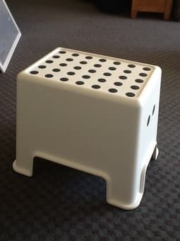 Step stool $5 1