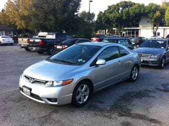 2006 Honda Civic EX Coupe - $9900 1