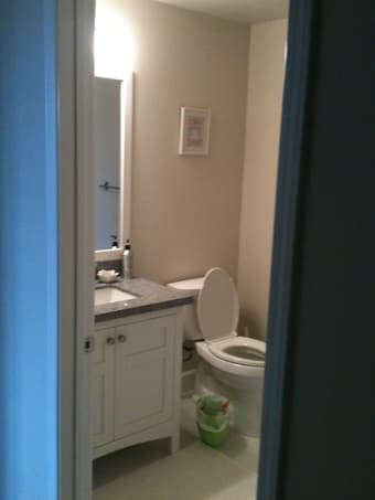 Room for rent in 2 bed/2 bath condo in downtown San Carlos 2