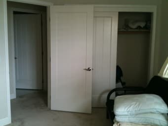 Room for rent in 2 bed/2 bath condo in downtown San Carlos 3