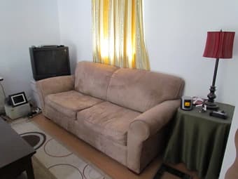 $1050/month fully furnished studio cottage available starting July 1st 3
