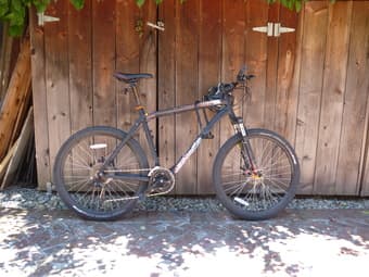 1 yr old Specialized Mountain Bike for sale. 250$ 1