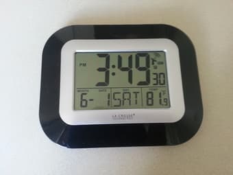 Household Items Clearance - Clocks, Fan 1