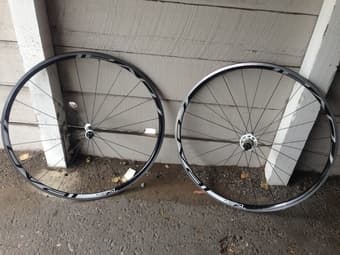 Roval Fuse SL road wheels used with less than 200 miles - $400 OBO 1