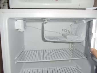 Black&Decker Minifridge, $50 3