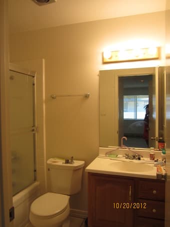 $1100 Your own room and bath in downtown Menlo Park 2