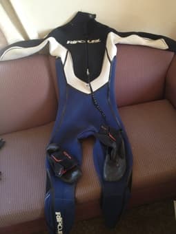 WETSUIT AND BOOTIES WORN ONCE 2