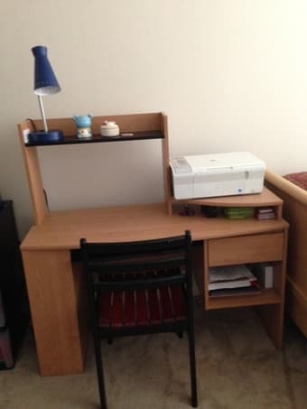 MOVING! Desk and chair set - $35 1