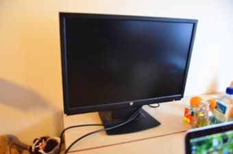 $80 - 22-Inch LCD Monitor with DVI-D Spekers 1