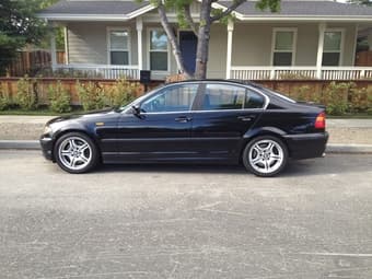 2003 BMW 330i (sports package) For Sale 1
