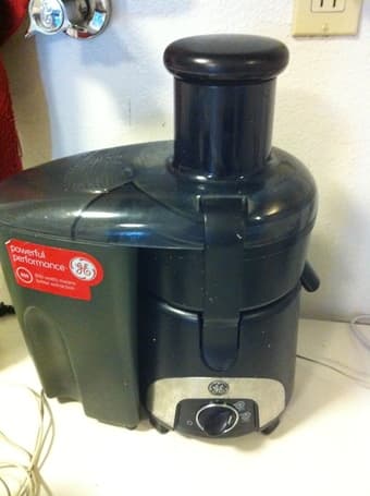 Juice extractor GE $25 1
