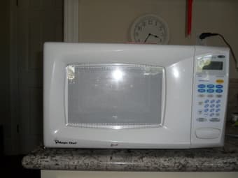 Microwave $30 with delivery 1