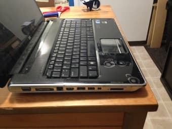 Hp Dv7 17" Laptop 2010 1.7Ghz i7, 8gb Ram, Windows 8 450$ 3