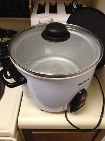 moving sale! microwave/toaster 2