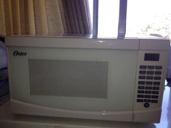 excellent condition microwave $30 1